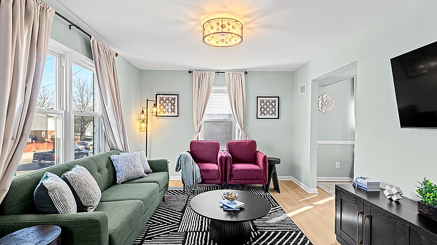Bright living room 6806 Tenth Ave Takoma Park